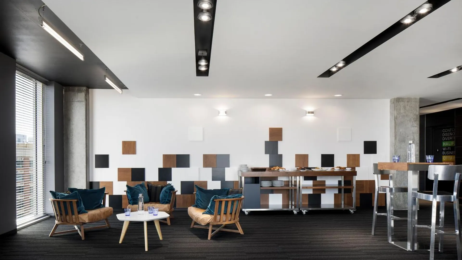 Alt Hotel Winnipeg