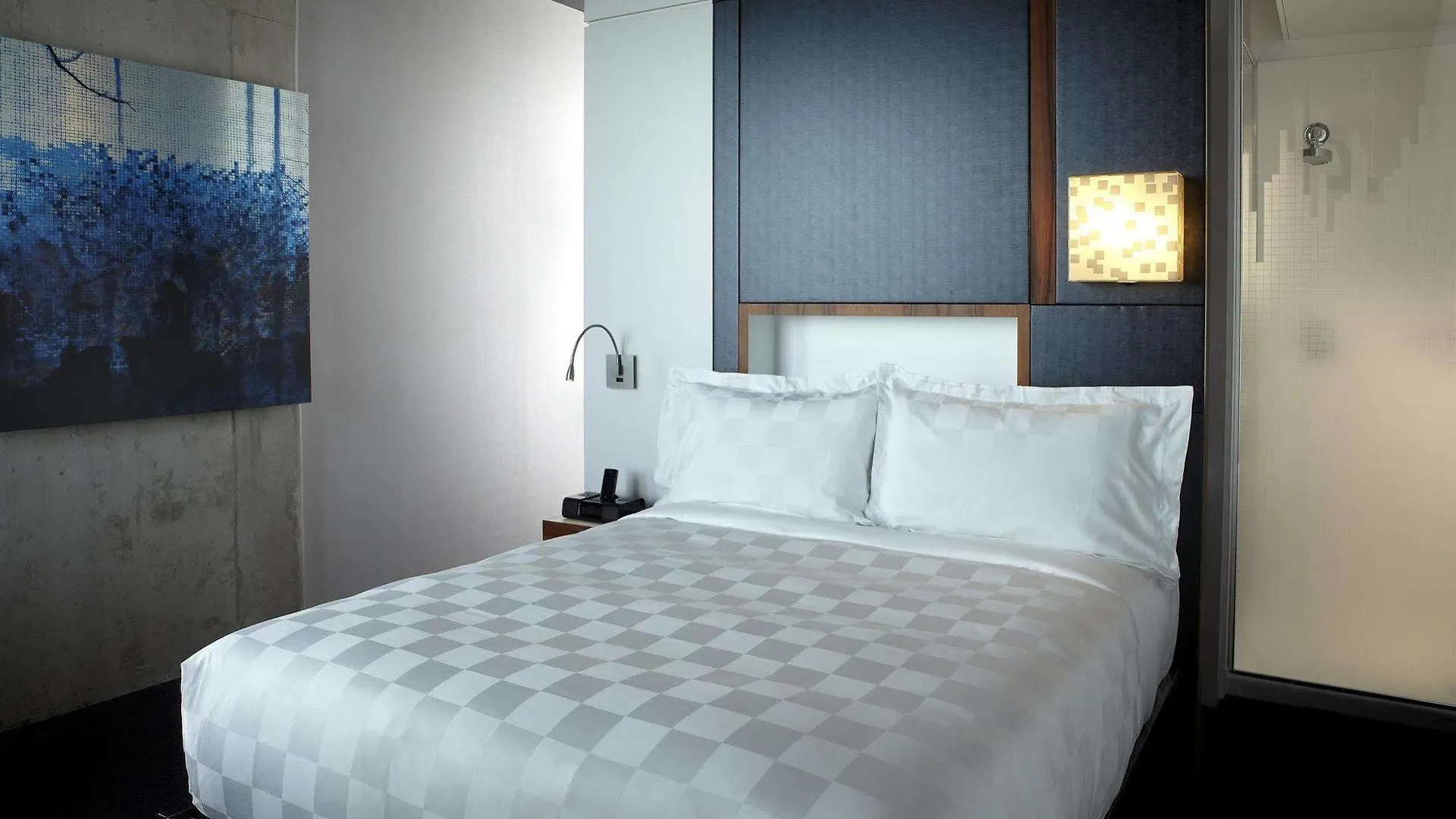 Alt Hotel Winnipeg